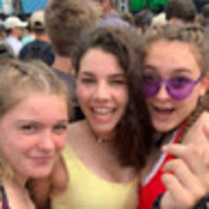 Meet your Posher, Abby